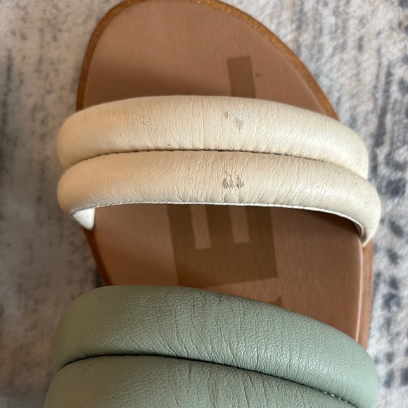 Sorel Women's Green and Cream Slide Sandals - Picture 2 of 5